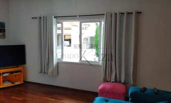 Imagem 7: Casa de condomínio para venda tem 136 metros quadrados com 3 quartos