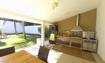 Imagem 2: Casa para aluguel tem 350 metros quadrados com 7 quartos em Tabatinga - Caraguatatuba - SP