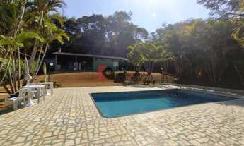 Imagem 2: Ótima casa em condomínio de alto padrão com portaria e serviços 24 horas!