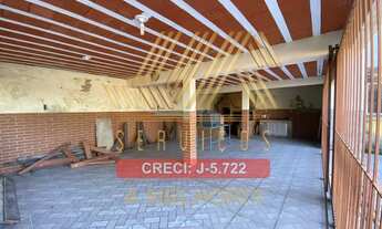 Imagem 6: Casa em construção no Bondarowisk - Quatis