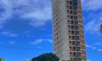 Imagem 2: Apartamento para venda possui 61 metros quadrados com 3 quartos em Madalena - Recife - PE