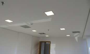 Imagem 4: Ponto comercial/Loja/Box para aluguel possui 74 metros quadrados em Vila Boaventura - Jund