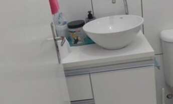 Imagem 2: VENDO APTO 2 dormts, 1 vaga, salão de festas, playground e portaria 24h na Vila Curuçá -S