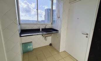 Imagem 6: VENDA - MORE NA PARALELA DO MAR EM AMPLO APARTAMENTO