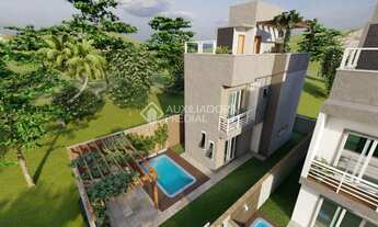 Imagem: FLORIANóPOLIS - Casa Padrão - Ribeirão