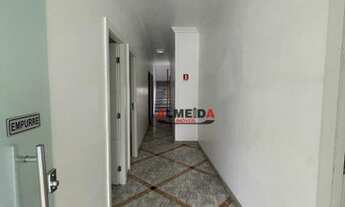 Imagem 4: Linda casa com 8 quartos