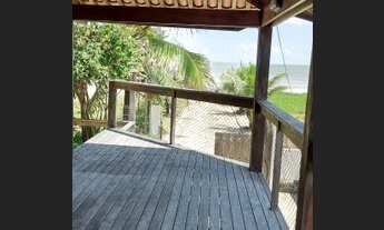 Imagem 2: Casa para venda possui 350 metros quadrados com 5 quartos