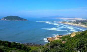 Imagem 7: Lindo terreno próximo a lagoa de Ibiraquera