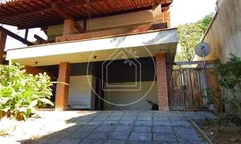 Imagem 2: Ótima Casa linear, perto da Praia, com vista do Costão, da Praia, em Centro de terreno!