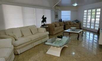 Imagem 7: Casa para aluguel diária possui 300 metros quadrados com 5 quartos em Tabatinga - Caragua