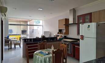 Imagem 2: Casa no Condomínio Forest Hill