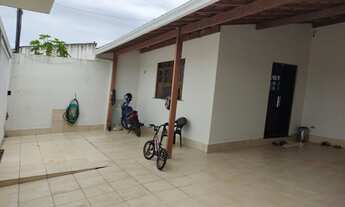 Imagem 3: Casa para venda com 250 metros quadrados com 4 quartos em Centro - Alagoinhas - BA