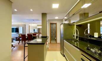 Imagem 6: Apartamento para venda possui 80 metros quadrados com 2 quartos em Dutra - Gramado - RS