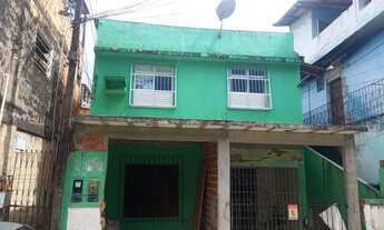 Imagem: Casa primeiro andar frente de rua excelente