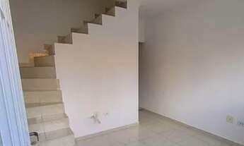 Imagem 5: Você está brincando? Uma casa pra locação com deposito caução com duas suítes, quanto?