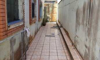 Imagem 3: Sobrado com comércio