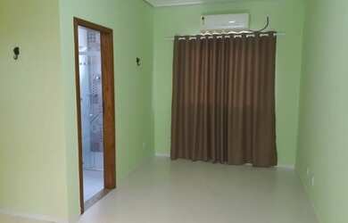 Imagem 2: Casa para locação 300m² no Montenegro Boulevard - Parque Verde 2 pav. 4/4 2 suítes 4vg