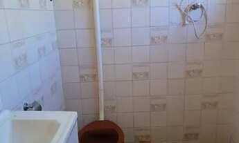 Imagem 5: Alugo Quitineti Água e Luz incluído