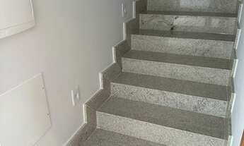 Imagem 7: Sobrado com armários em condomínio fechado