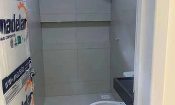 Imagem 3: Casa Moderna com Quintal Amplo e Suíte Master