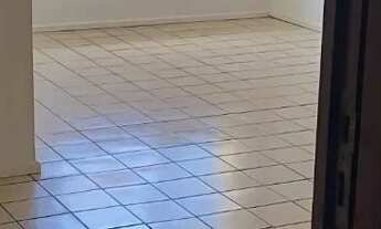 Imagem 5: Aluga-se Apartamento na Ponta Verde na Rua Hélio Pradines - Próximo ao SEB-COC