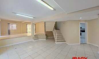 Imagem 4: Excelente Casa 4 dormitório(s) em João Paulo - Florianópolis