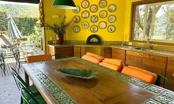 Imagem 2: Casa para Venda em Petrópolis, Nogueira, 4 dormitórios, 3 suítes, 5 banheiros, 2 vagas