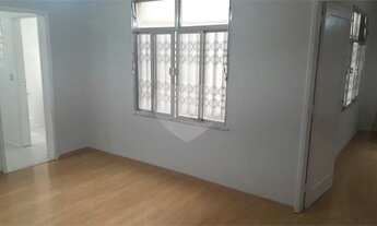 Imagem 2: Imóvel para venda tem 61 metros quadrados com 2 quartos em Santa Teresa - Rio de Janeiro