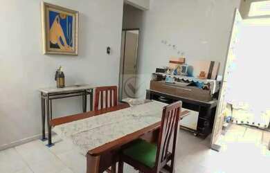 Imagem 4: Versatilidade e Espaço no Coração da 13 de Julho: Casa com 4 Quartos e Quintal Amplo!