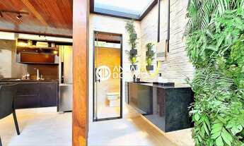 Imagem 7: No Sion, excelente área privativa com 185 m² totais, 2 suítes e 2 vagas de garagem - Estud