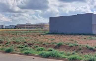 Imagem 2: Oportunidade Dois Terrenos no Chapeu do Sol