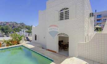 Imagem 3: Casa à venda com 4 dormitórios no bairro Carvoeira - Florianópolis