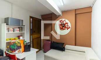 Imagem 2: Apartamento à Venda - Centro, 2 Quartos, 40 m2