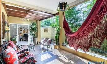 Imagem 7: Excelente casa de 264m² com 4 dormitórios no bairro Menino Deus