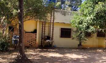 Imagem 2: Casa para venda possui 166 metros quadrados com 3 quartos em Mantiqueira - Belo Horizonte