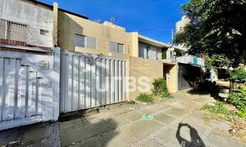 Imagem: Sobrado com 4 Suítes - Vizinho ao Parque