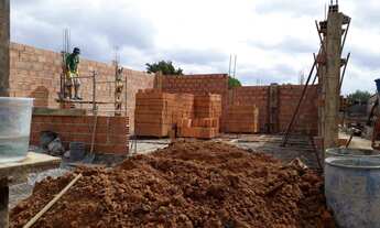 Imagem 2: Sobrado para Venda em Curitiba, Bairro Alto, 3 dormitórios, 1 suíte, 3 banheiros, 2 vagas