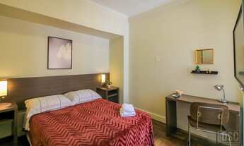 Imagem 3: Apto Studio Lido , um dormitório, suite, reformado, mobiliado , pronto morar por 229 mil