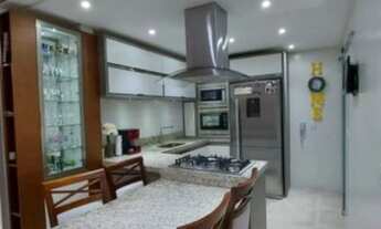 Imagem 2: Casa de 3 quartos em condomínio fechado no centro de Camboriú