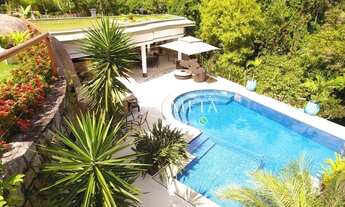 Imagem 1: Casa à venda em Angra Praia Vermelha M A R A V I L H O S A