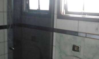 Imagem 6: Terreno de 500 mts com 02 casas n local total 200 m² por R$ 3.500/mês - Bairro Alto - Curi