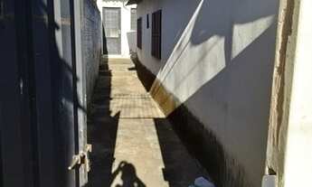 Imagem 5: Casa para venda tem 180 metros quadrados com 1 quarto em Jardim Luiza - Franca - SP