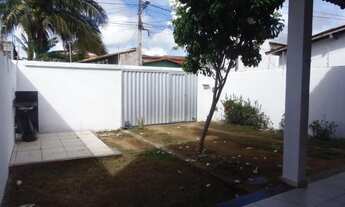 Imagem 3: Casa no planalto em rua pública