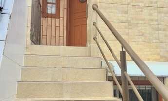 Imagem 5: Casa para Venda com apartamento e kit net no bairro São João do Rio Vermelho