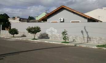 Imagem 1: Casa para venda tem 63 metros quadrados com 3 quartos em São José - Canoas - RS