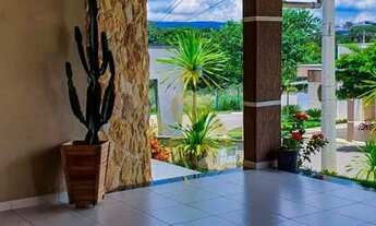 Imagem 2: Casa de condomínio para venda tem 136 metros quadrados com 3 quartos