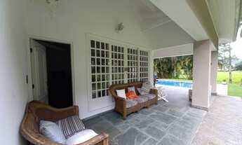 Imagem 5: Casa para aluguel possui 220 metros quadrados com 4 quartos em Tabatinga - Caraguatatuba