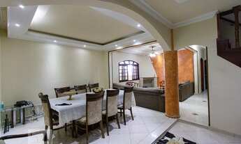 Imagem: Casa à Venda - Artur Alvim, 6 Quartos