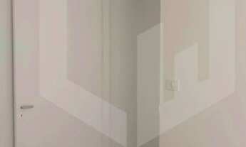 Imagem 4: Apartamento recém reformado para aluguel tem 59 metros quadrados com 2 quartos