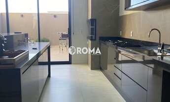 Imagem 2: Localização privilegiada em frente á área de lazer